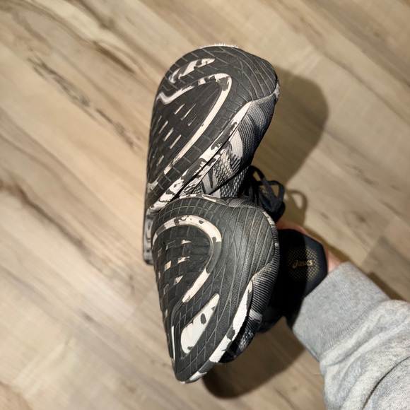 Asics Wmns Noosa Tri 13 'Color Injection Pack - Black Pure Gold' size 8 - Picture 5 of 16